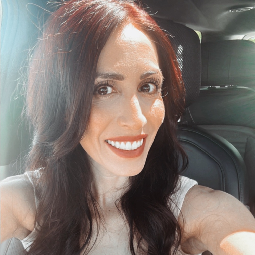 Meet your Posher, Shinyce